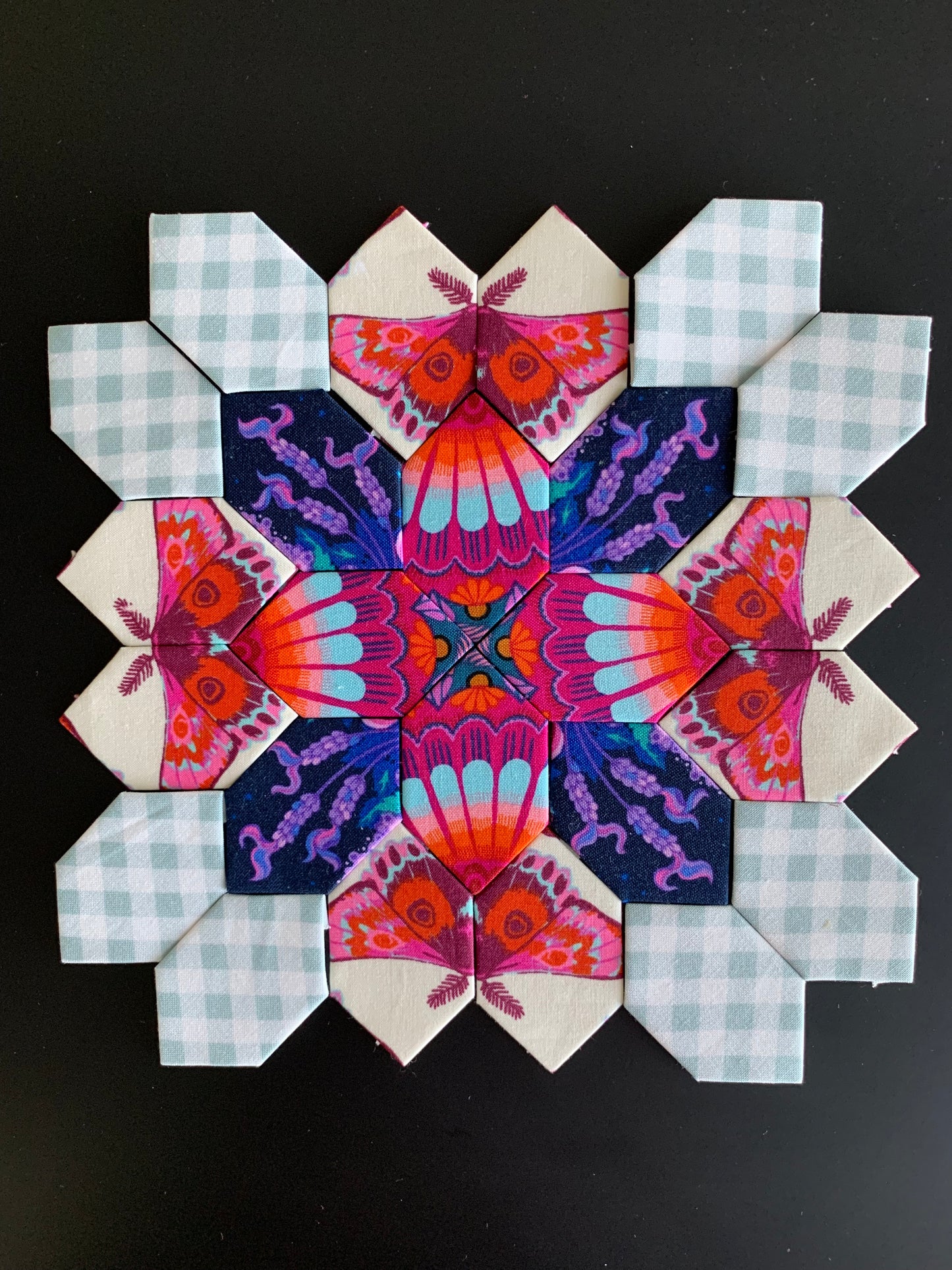 Firefly Take Off #9 Patchwork of the Cross Block Kit