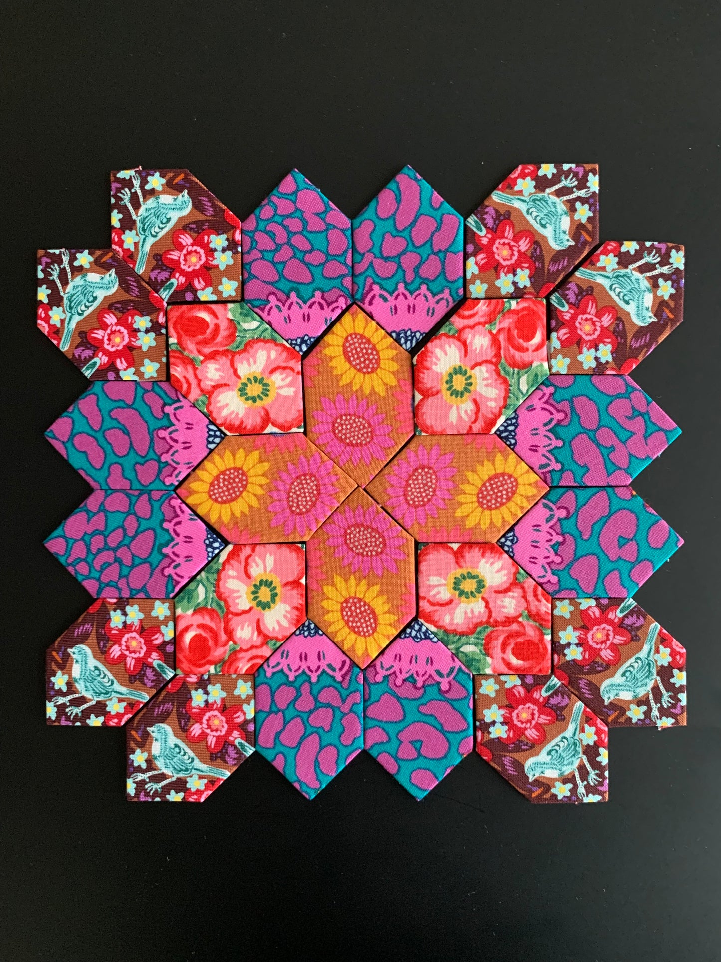 Lace Bird Plate #11 Patchwork of the Cross Block Kit