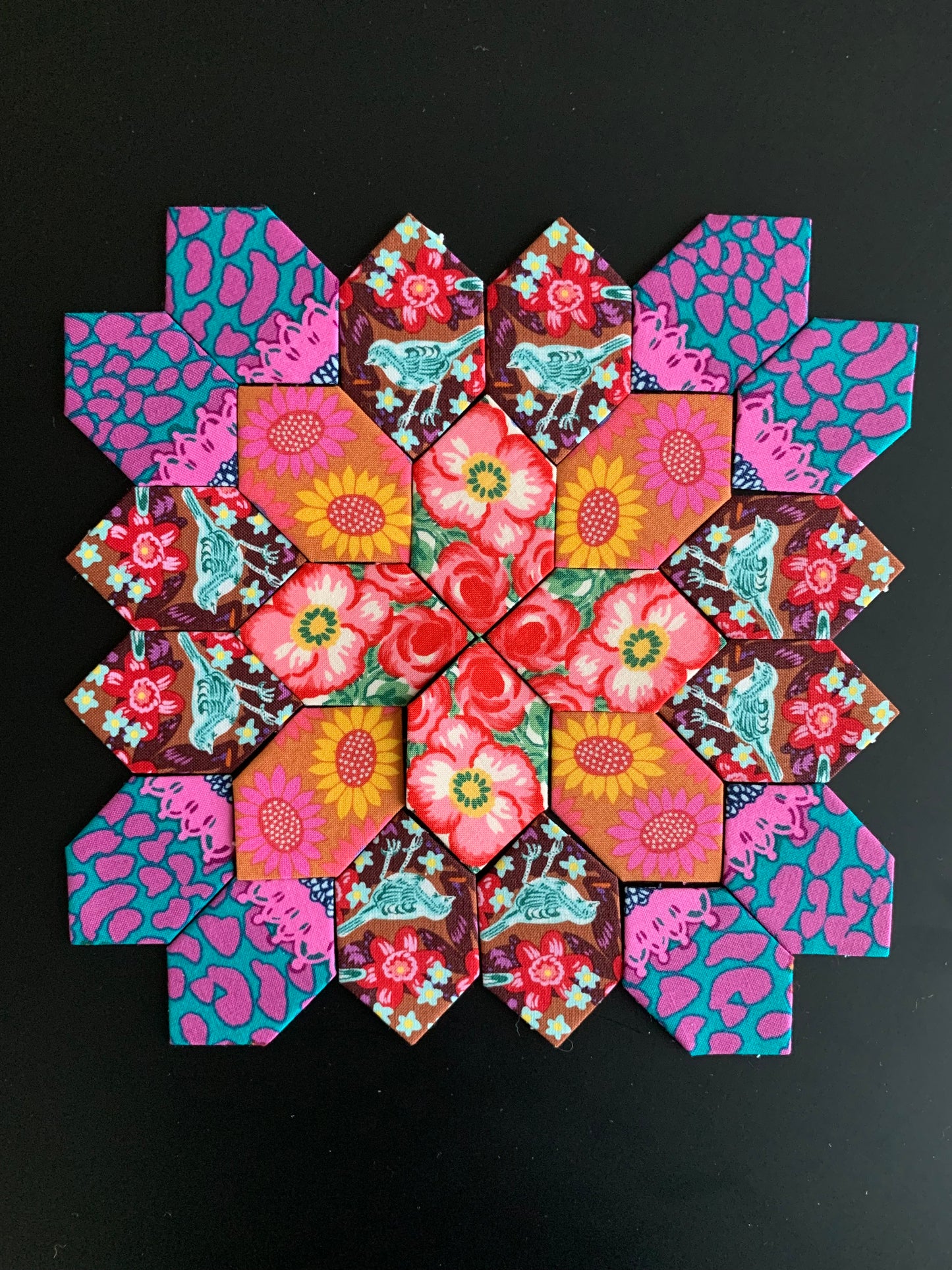 Lace Bird Plate #11 Patchwork of the Cross Block Kit