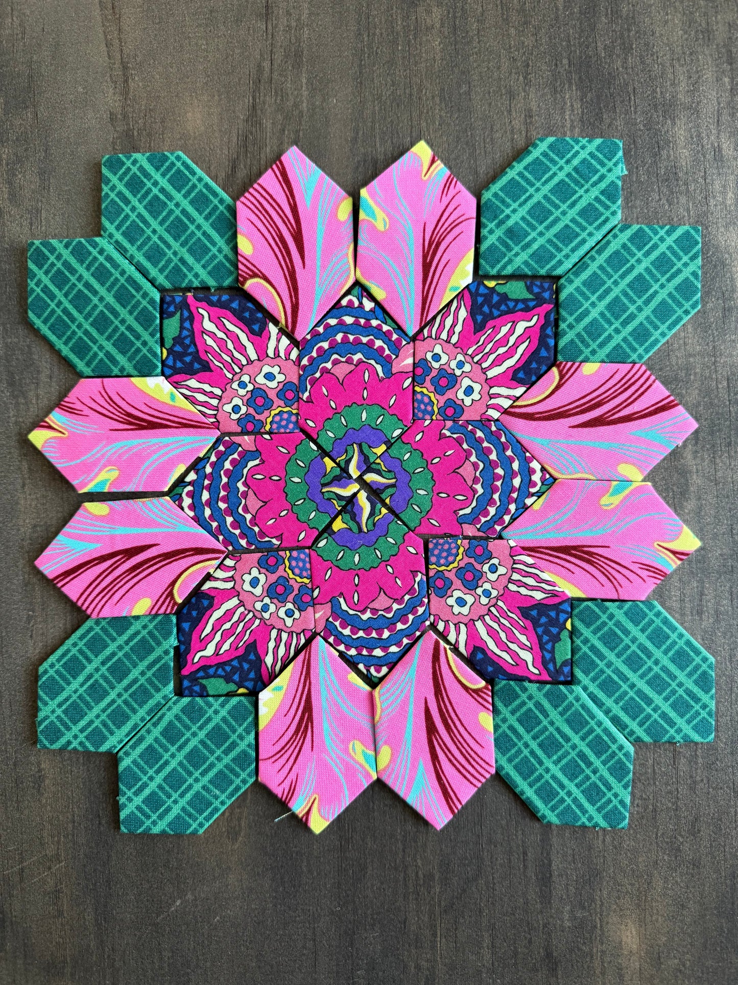 Wallpaper #36 Patchwork of the Cross Block Kit