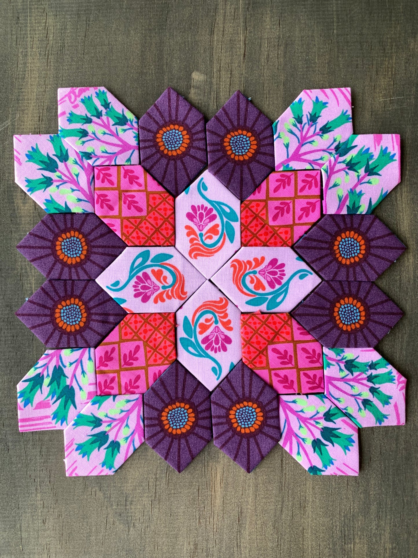 Anna's Porch #23 Patchwork of the Cross Block Kit