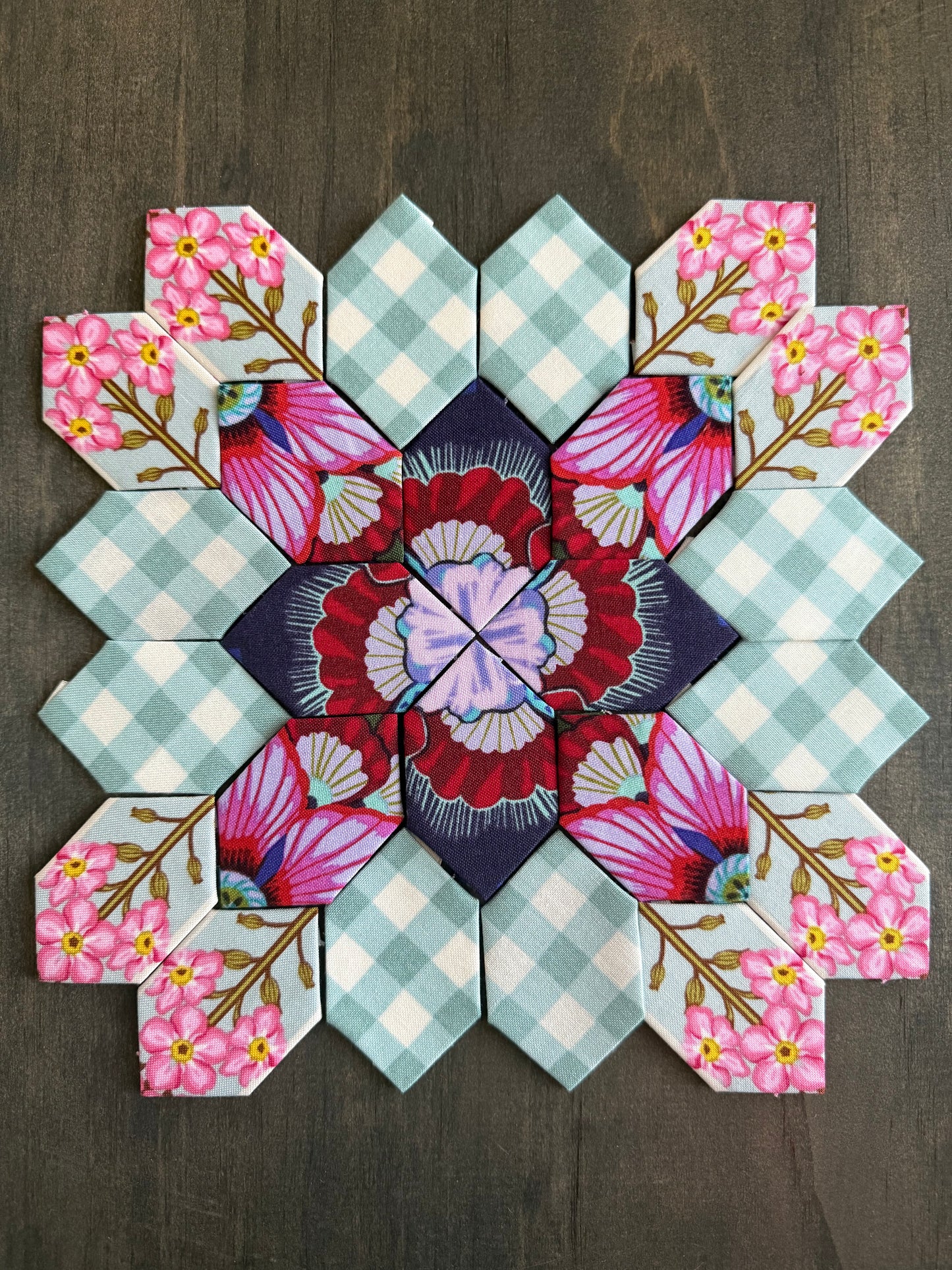 Iconic #35 Patchwork of the Cross Block Kit