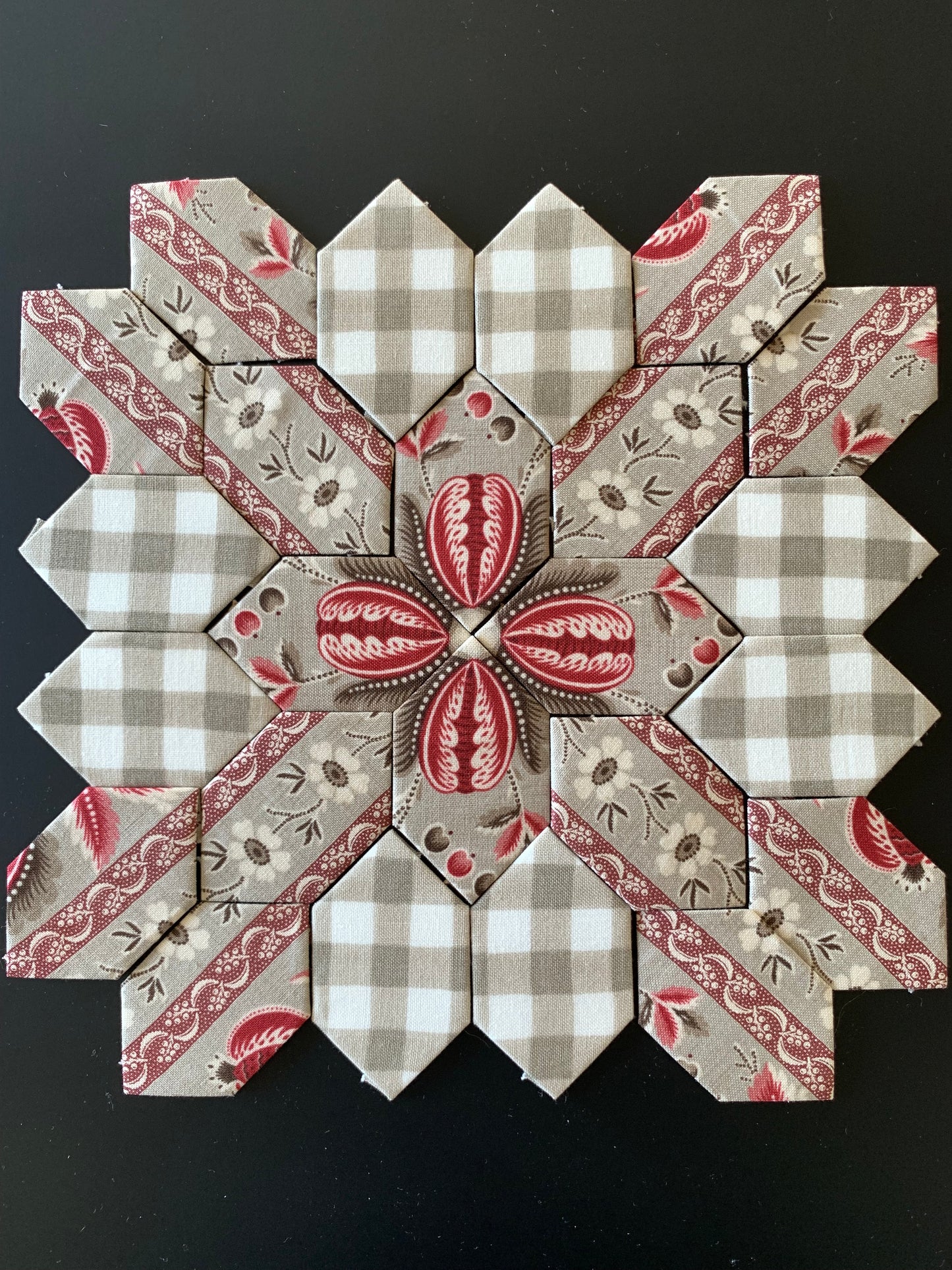 Gingerbread House #30 Patchwork of the Cross Block Kit