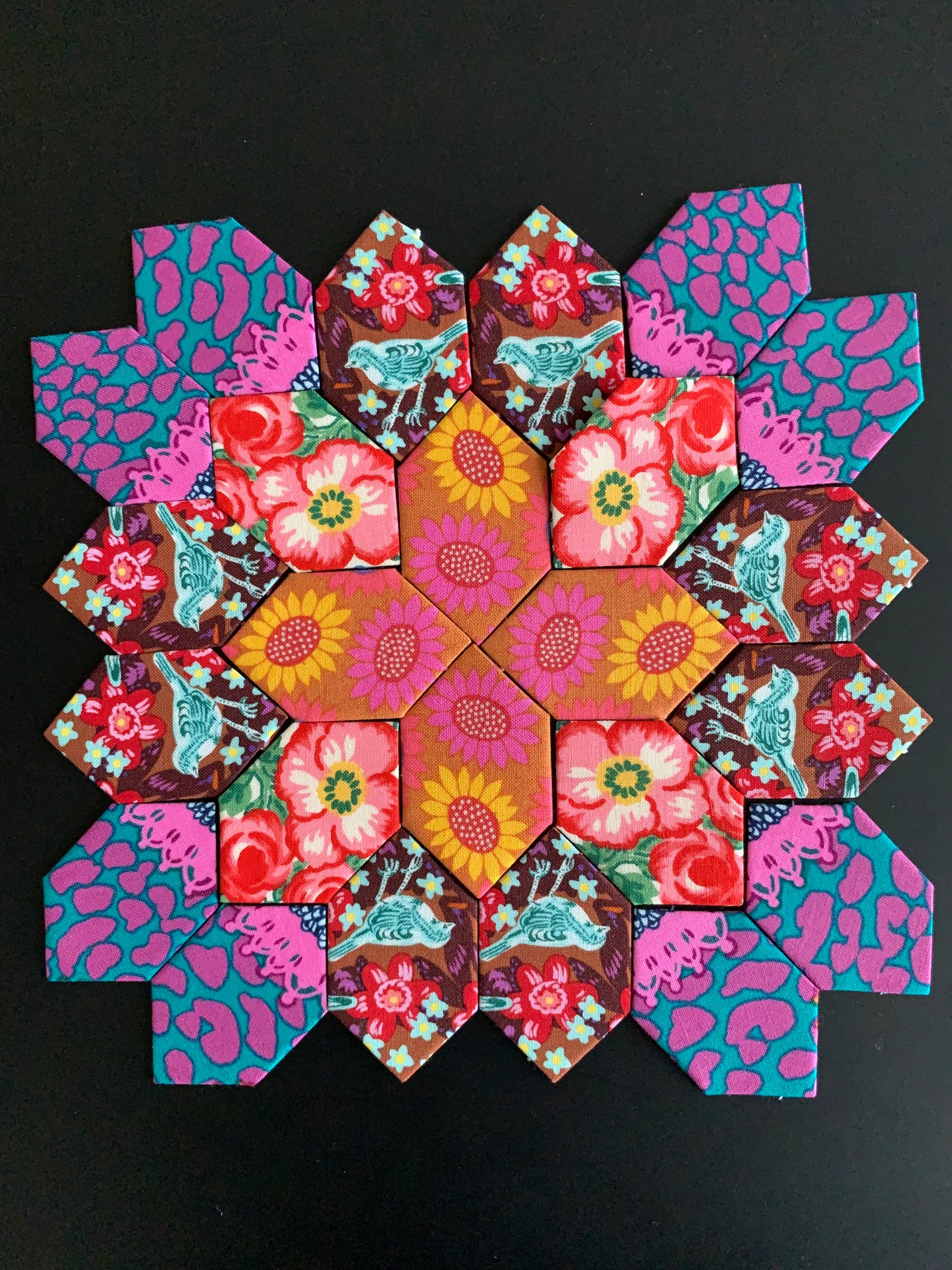 Lace Bird Plate #11 Patchwork of the Cross Block Kit