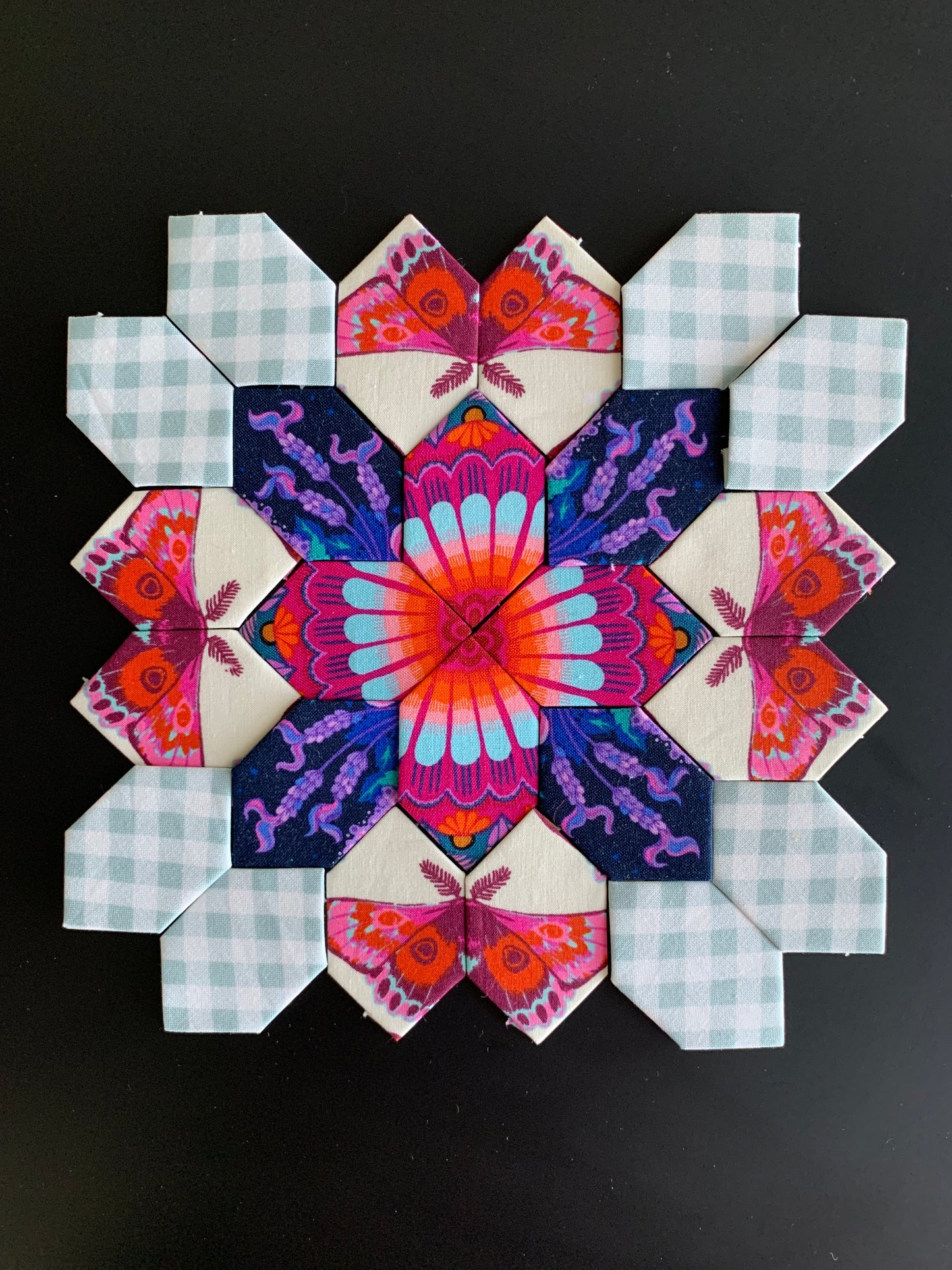 Firefly Take Off #9 Patchwork of the Cross Block Kit