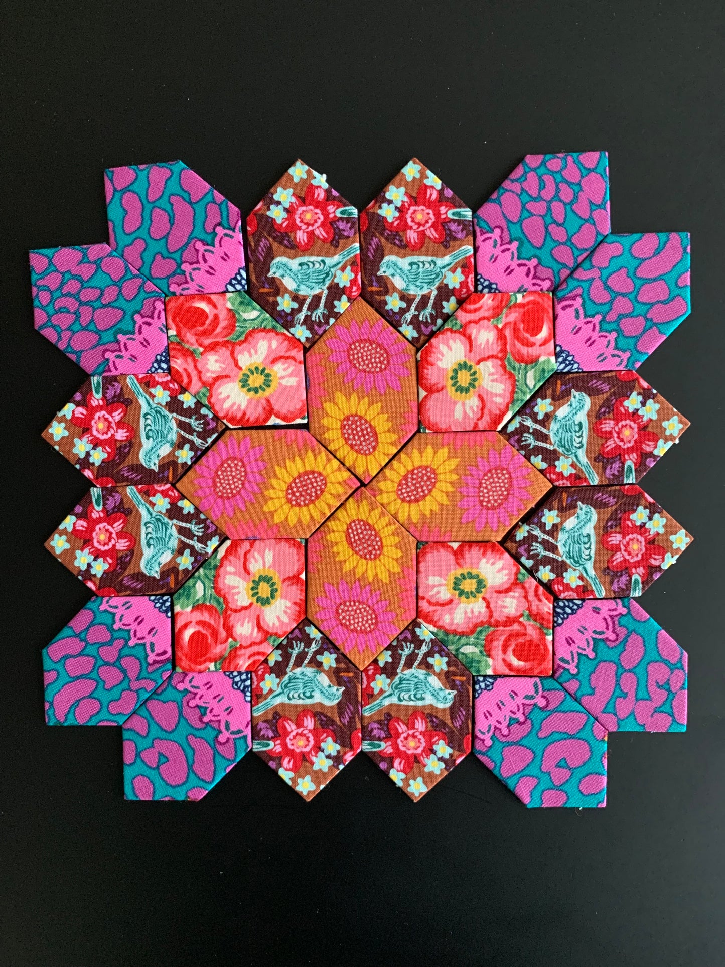 Lace Bird Plate #11 Patchwork of the Cross Block Kit