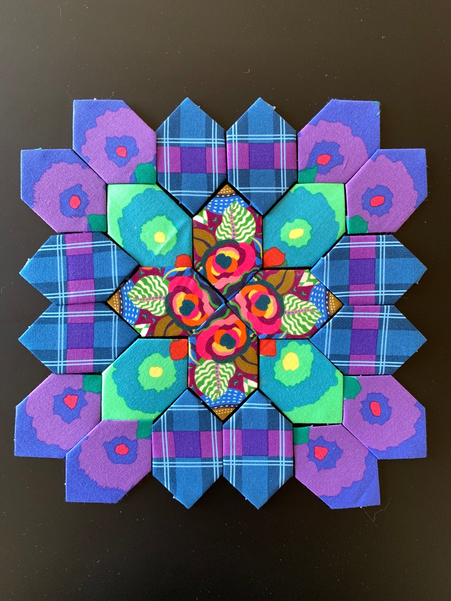 Stained Glass #32 Patchwork of the Cross Block Kit