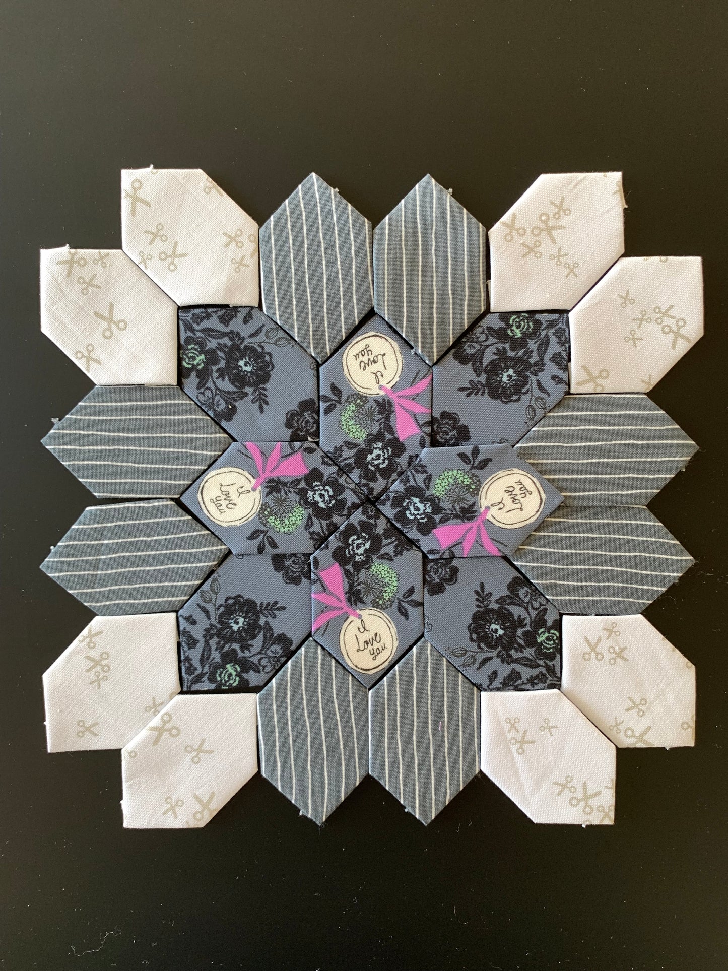 I Love You #29 Patchwork of the Cross Block Kit