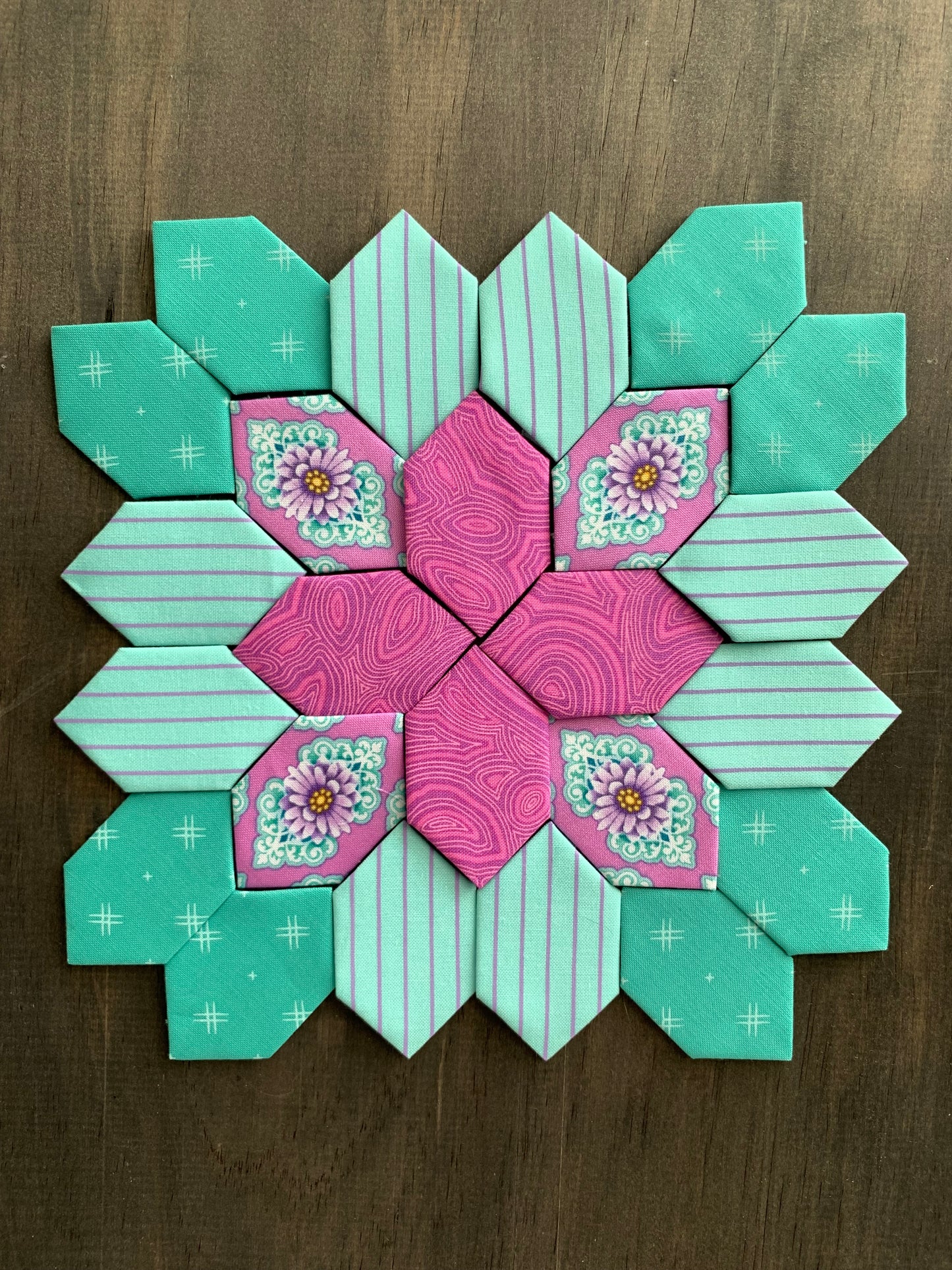 Patty Cakes #22 Patchwork of the Cross Block Kit