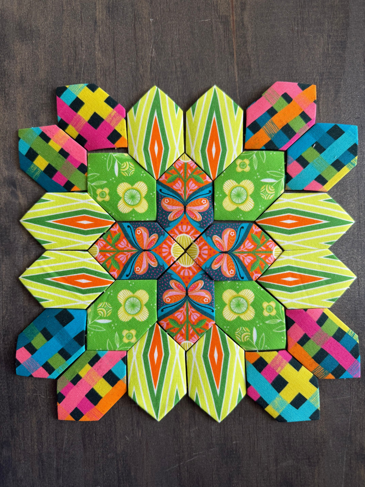 Lightning Strikes #45 Patchwork of the Cross Block Kit
