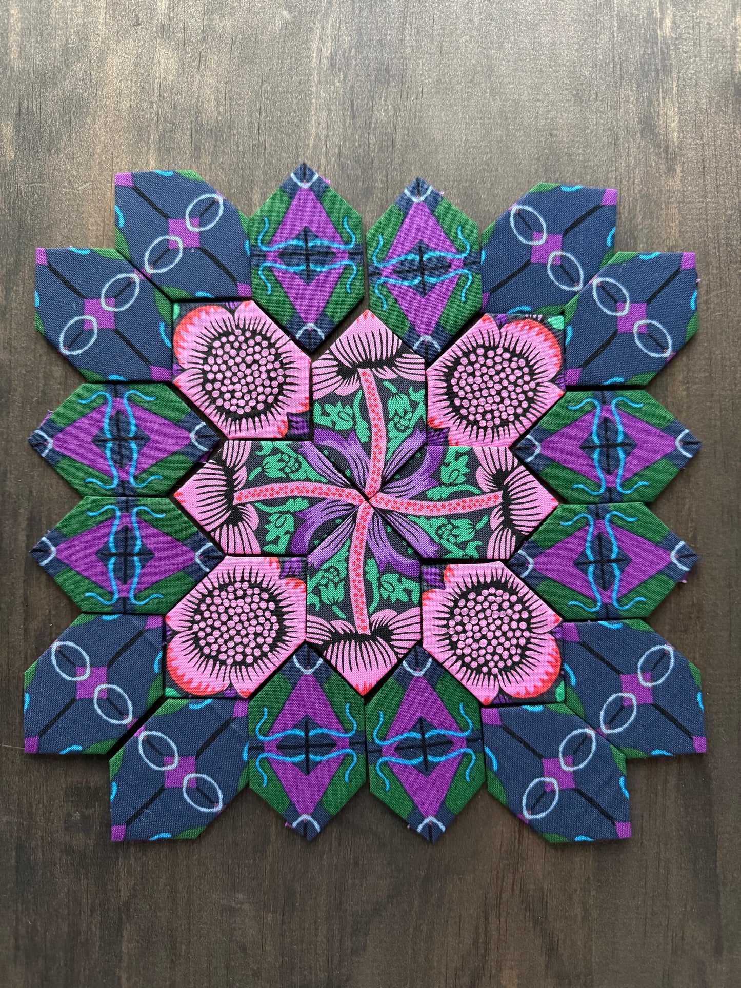 Chain Link #38 Patchwork of the Cross Block Kit