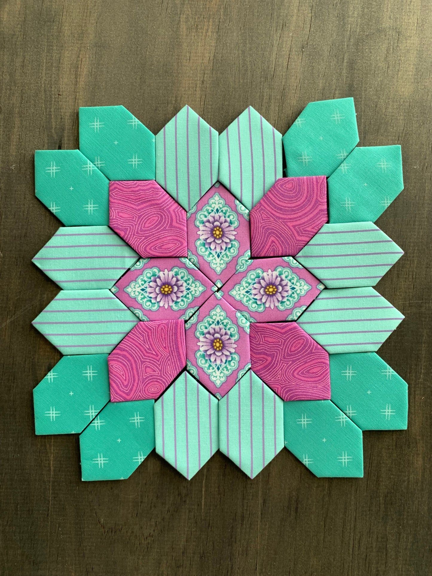 Patty Cakes #22 Patchwork of the Cross Block Kit