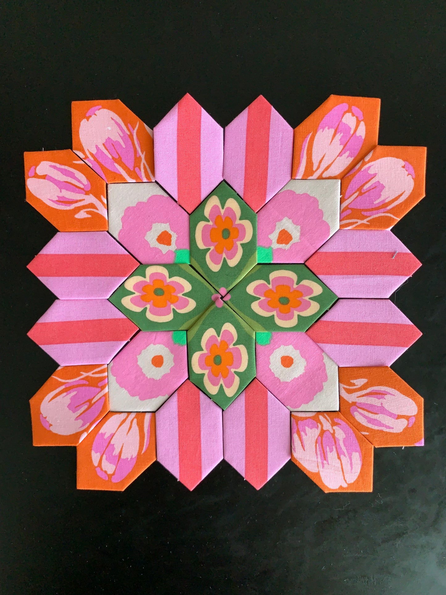 Amsterdam #18 Patchwork of the Cross Block Kit