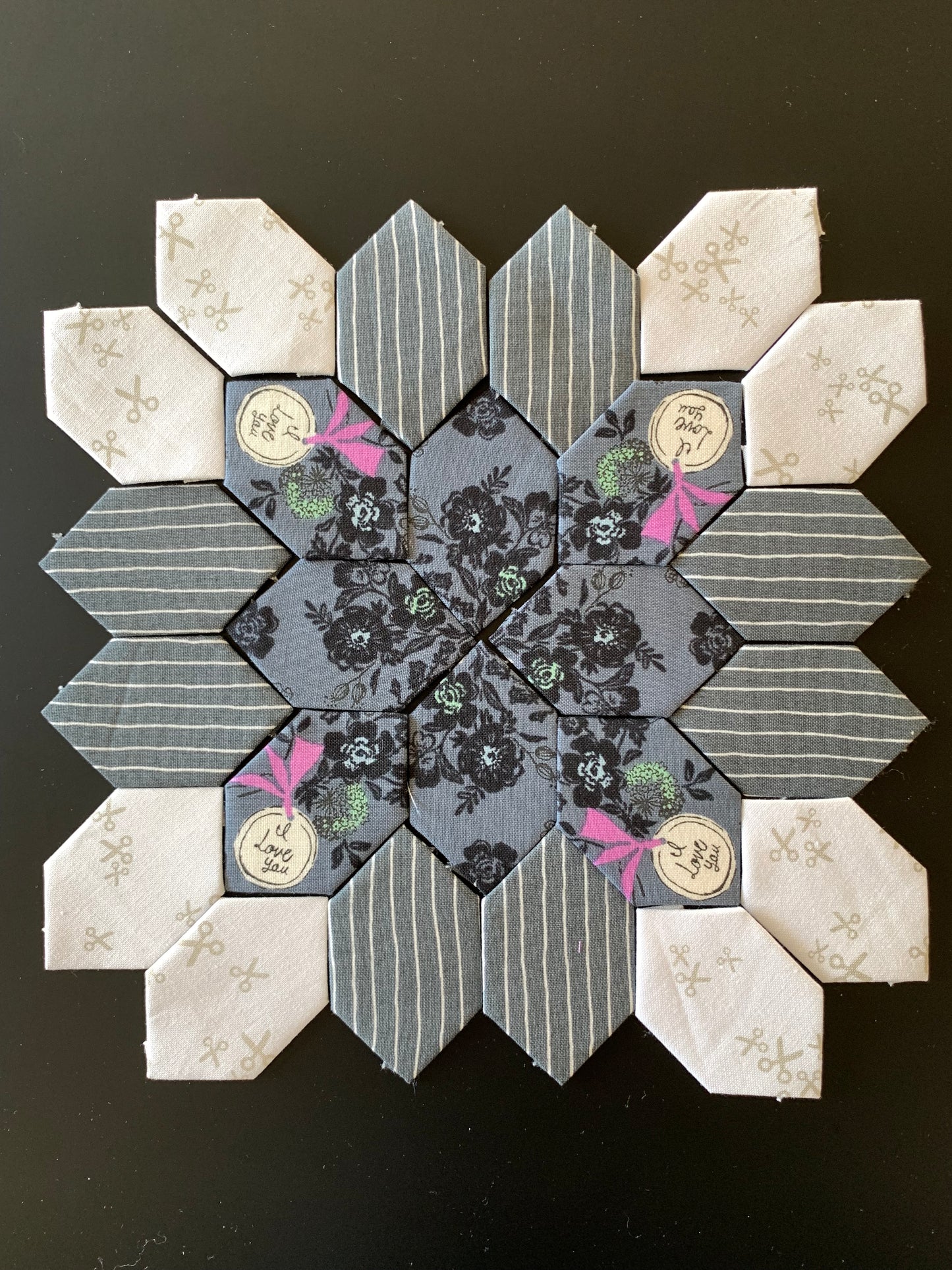 I Love You #29 Patchwork of the Cross Block Kit