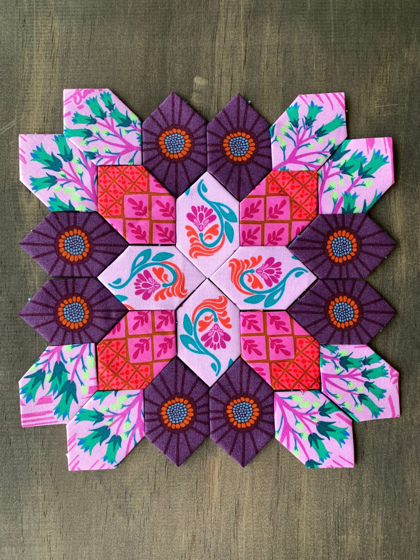 Anna's Porch #23 Patchwork of the Cross Block Kit