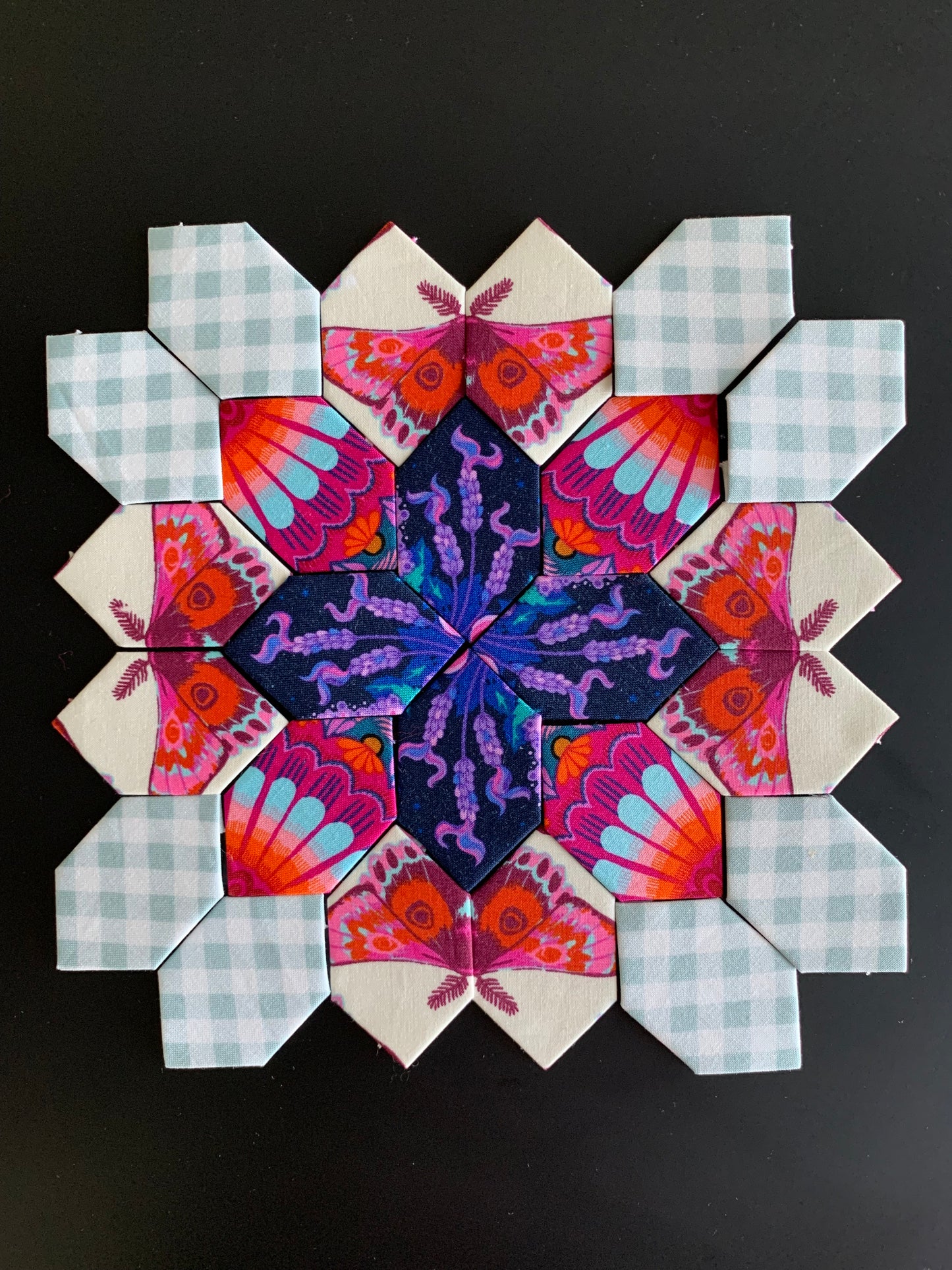 Firefly Take Off #9 Patchwork of the Cross Block Kit