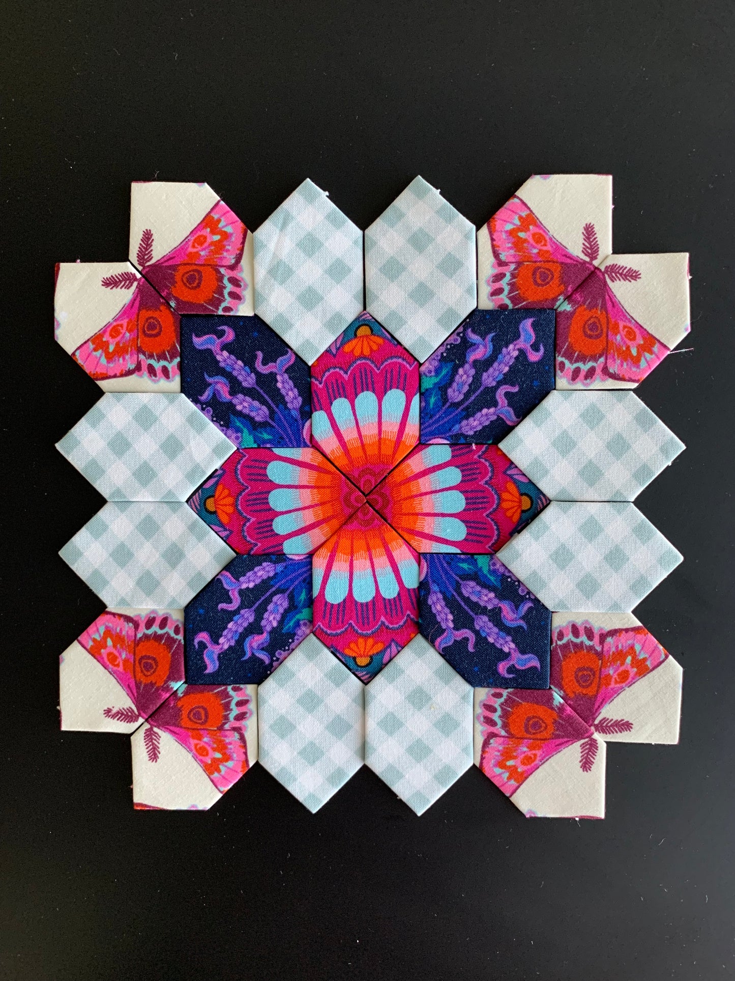 Firefly Take Off #9 Patchwork of the Cross Block Kit