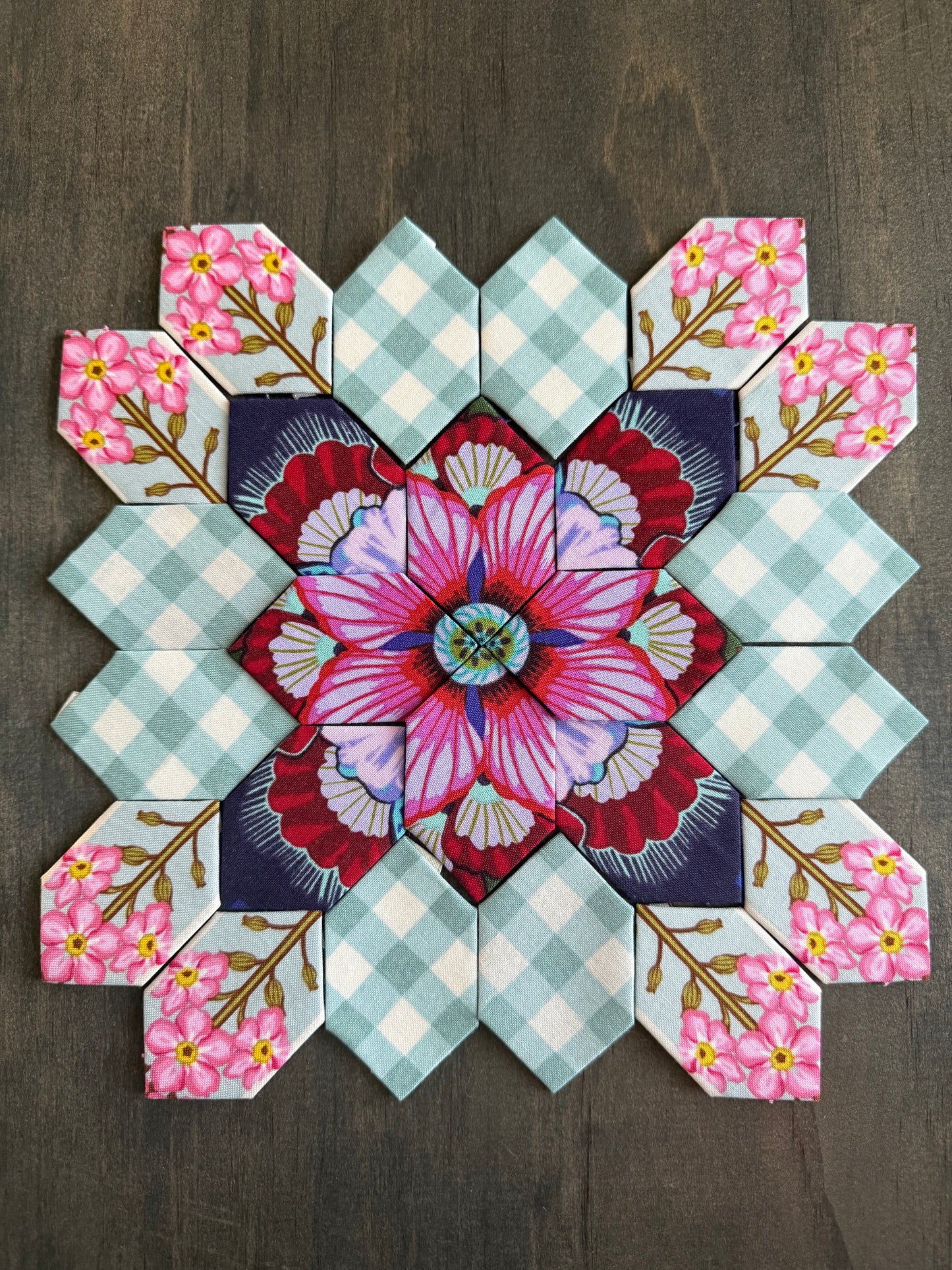 Iconic #35 Patchwork of the Cross Block Kit