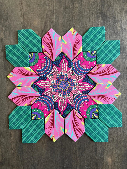 Wallpaper #36 Patchwork of the Cross Block Kit